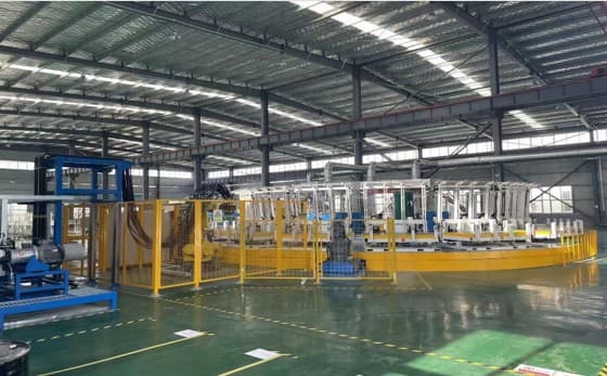 Hochdruck-PIP-Formschäumanlage #2 am YUNDY-Standort Chongqing